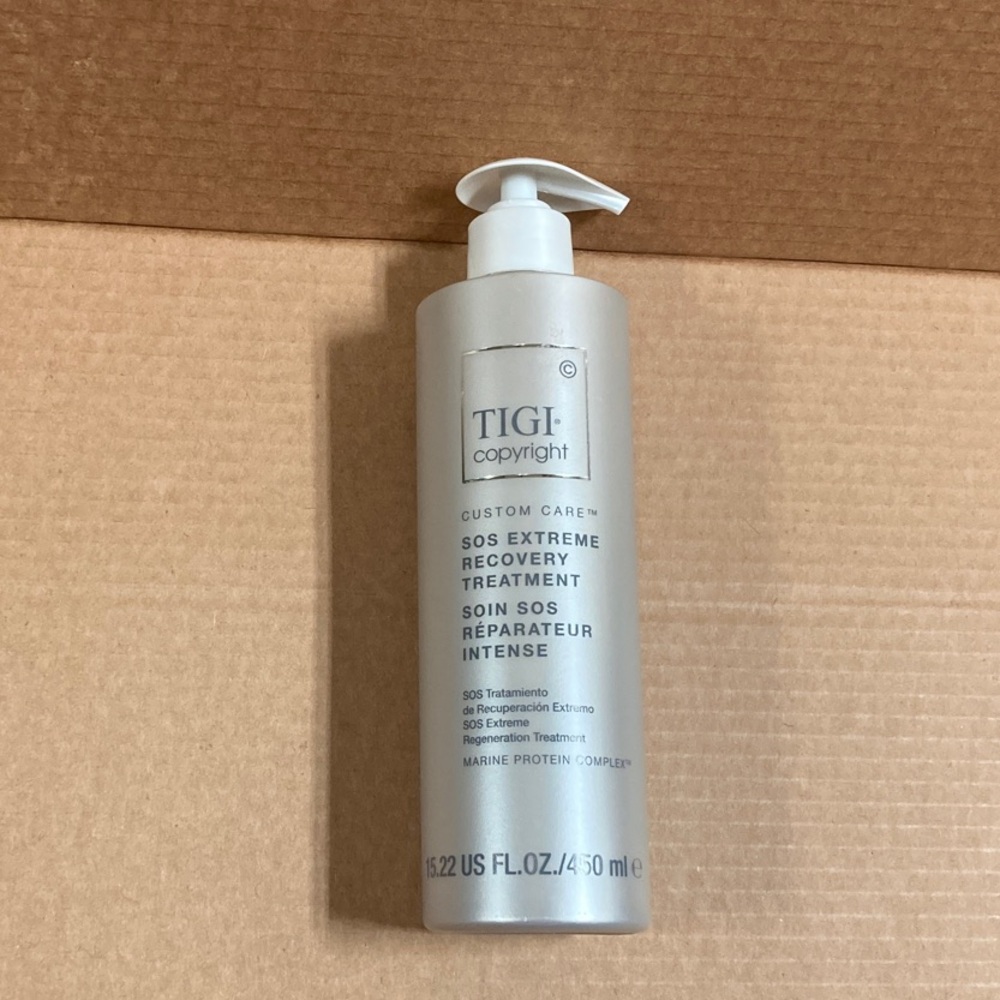 TIGI Copyright SOS Extreme Recovery Treatment - Silver